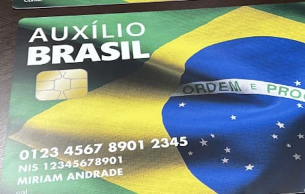 Imagem sobre Cartões do Auxílio Brasil serão usados no Bolsa Família