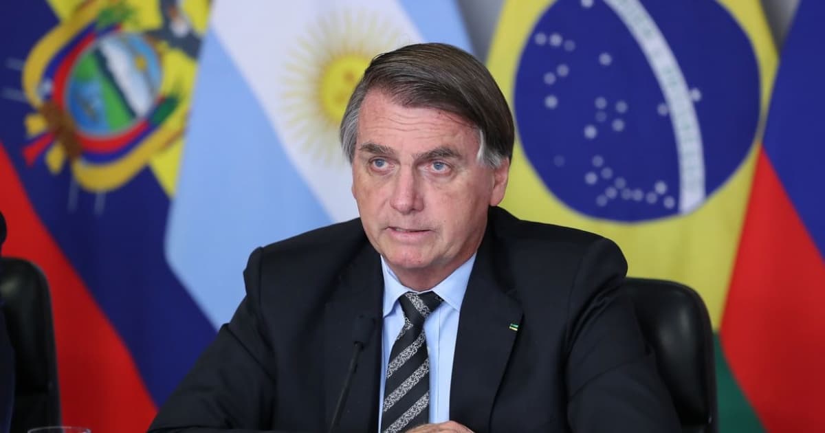 PGR solicita que STF investigue Bolsonaro por instigar atos terroristas em Brasília