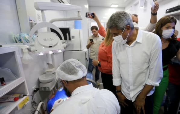 Jerônimo lança programa de atendimento oftalmológico e odontológico aos estudantes e professores da rede estadual 