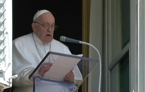 Papa Francisco classifica de infundadas "insinuações" contra João Paulo II