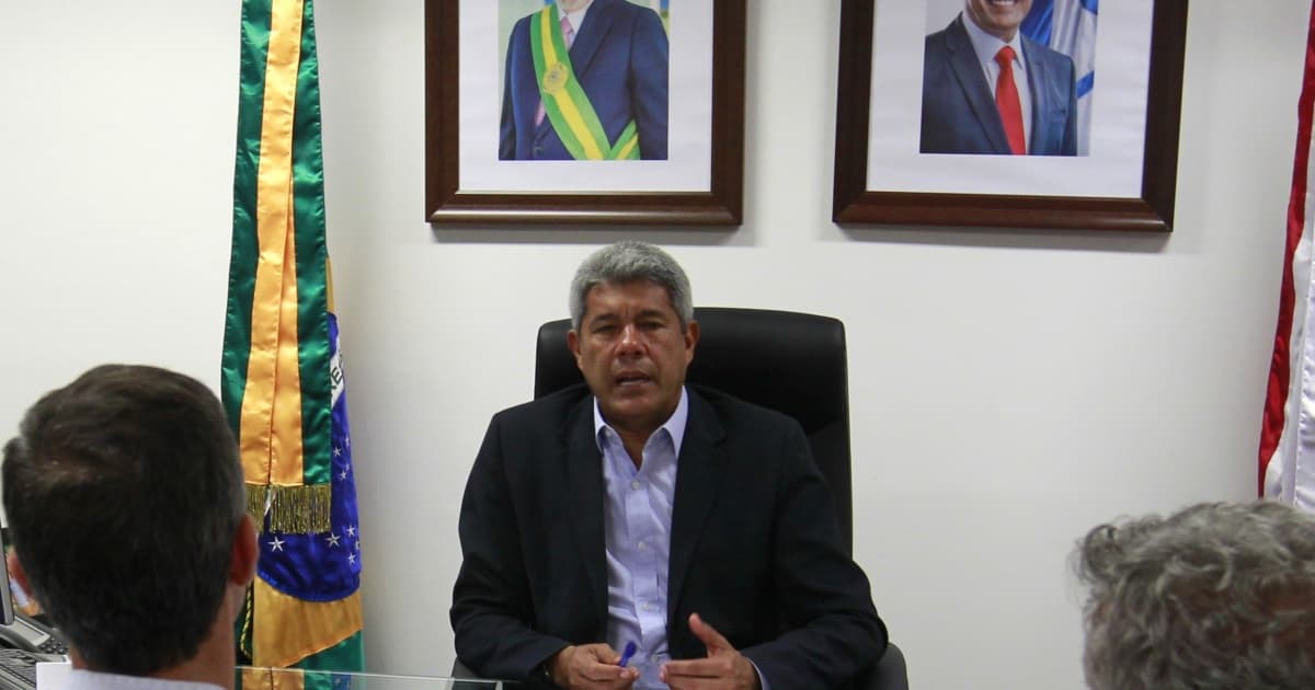 Jerônimo Rodrigues em reunião no gabinete do governador