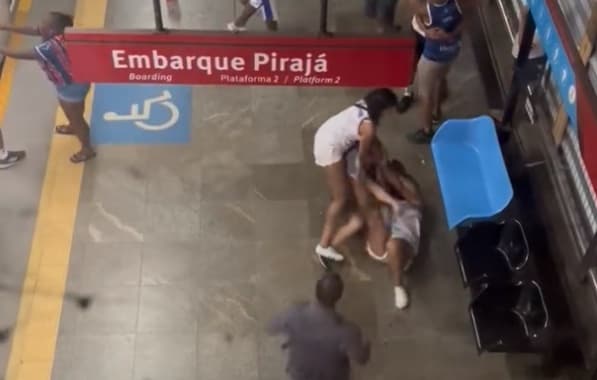 Briga entre torcedores do Bahia gera tumulto e deixa feridos em estação de metrô em Salvador
