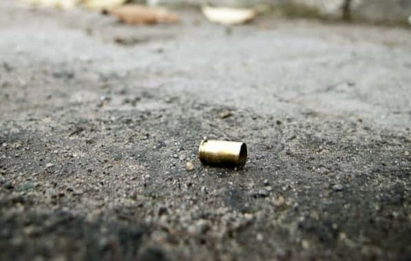 Suspeito morre após tentar assaltar posto de combustível no bairro de Valéria