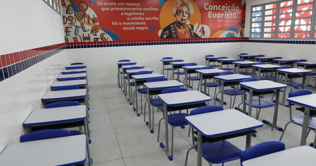 Sala de aula da rede estadual de ensino da Bahia vazia