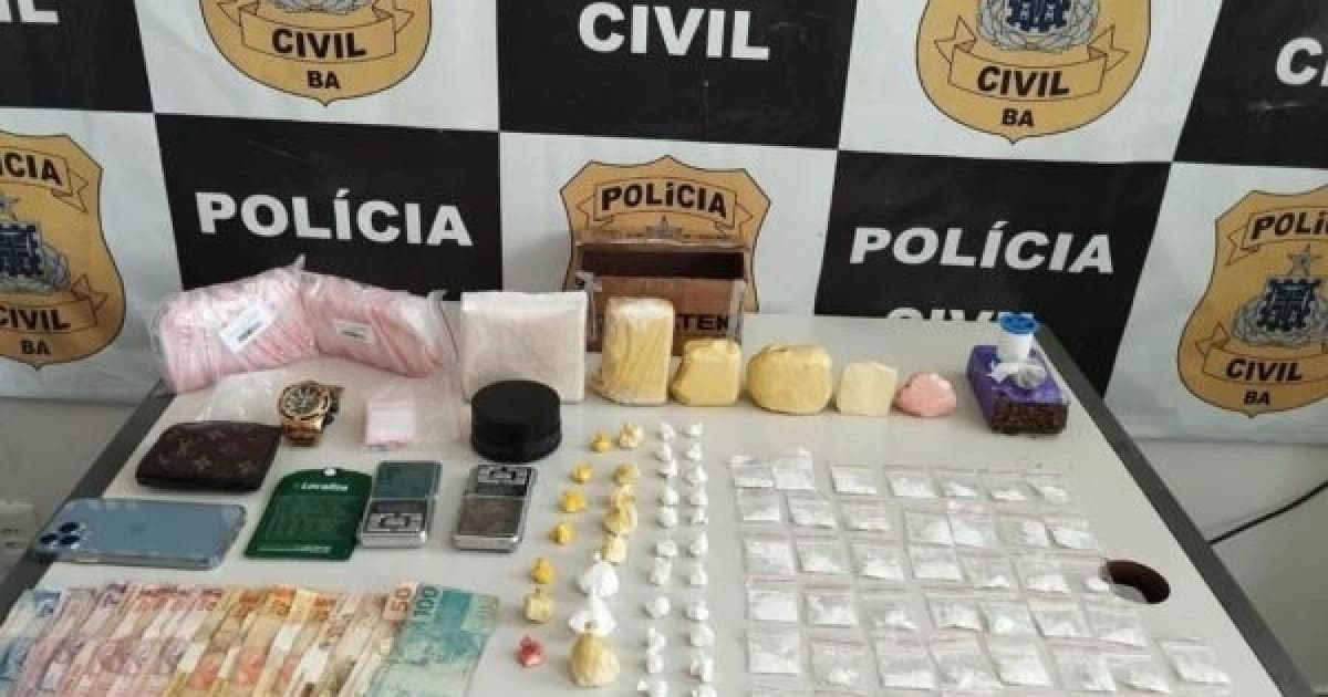 Polícia prende dois homens com mais de 1 kg de cocaína