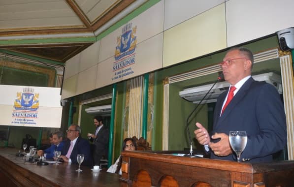 Ex-prefeito João Henrique é homenageado em projeto na Câmara Municipal de Salvador