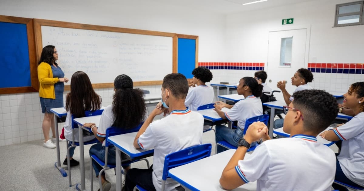 Sala de aula de colégio na Bahia