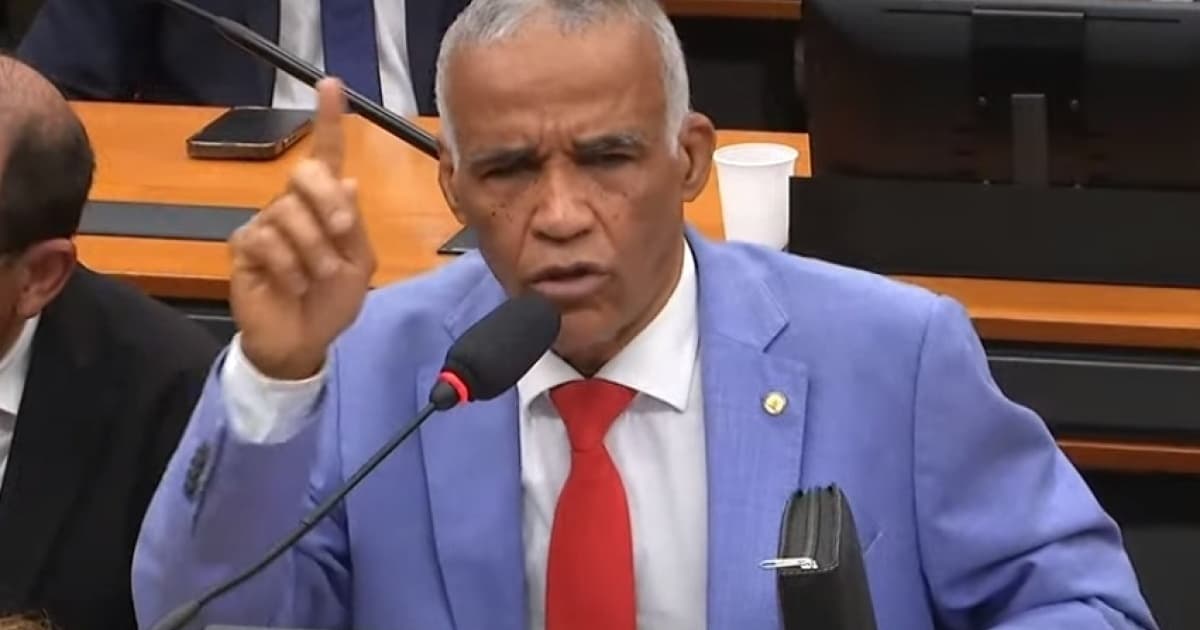 VÍDEO: Isidório faz fala transfóbica na Câmara dos Deputados: “Homem mesmo cortando a binga não vai ser mulher”