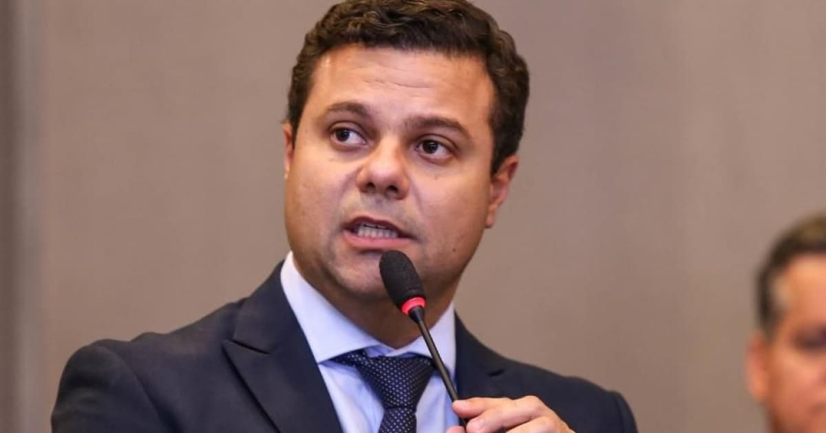 Luciano Simões assume presidência do União Brasil em Salvador; deputado comandará diálogo para 2024