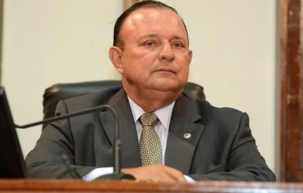 PEC que permite terceiro mandato de Adolfo Menezes é protocolada na AL-BA