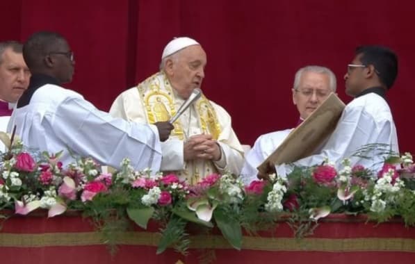 “A guerra é sempre uma derrota”, diz papa em mensagem de Páscoa  