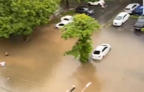 VÍDEO: Parte da Pituba está debaixo d’água após fortes chuvas em Salvador