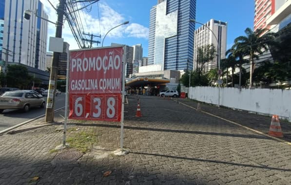 Gasolina fica mais cara na Bahia após anúncio da Acelen; motoristas já notam novos valores em postos de Salvador