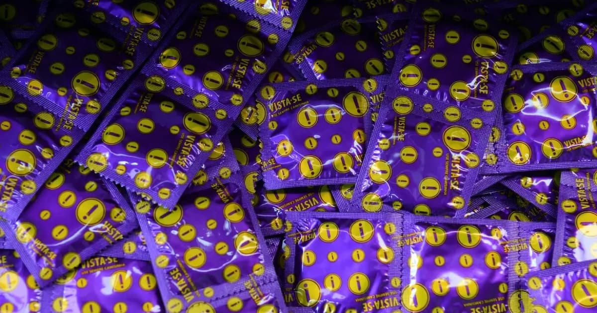 Ministério da Saúde gastou sem necessidade R$ 32 milhões em preservativos femininos na pandemia