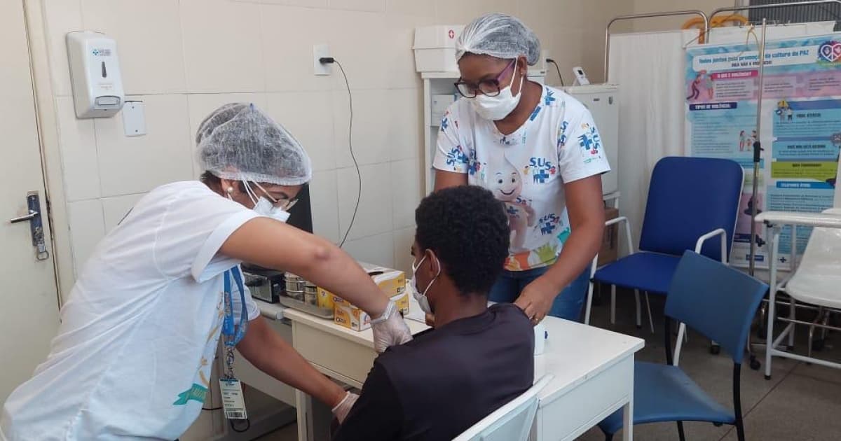 Ação municipal de vacinação contra a Dengue aplica 950 doses da vacina contra a doença nos shoppings soteropolitanos 