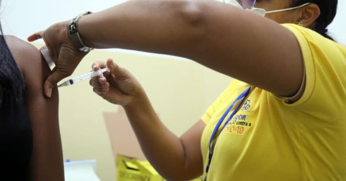 Vacinação contra gripe e dengue será oferecida em diversos pontos de Salvador neste sábado