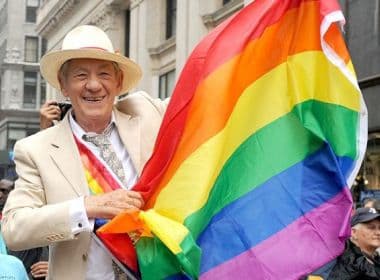Ian McKellen já perdeu papel por ser gay: ‘Homens gays não existem para Hollywood’