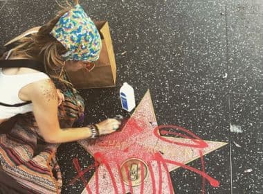 Filha de Michael Jackson limpa estrela de homônimo do pai pichada na Calçada da Fama