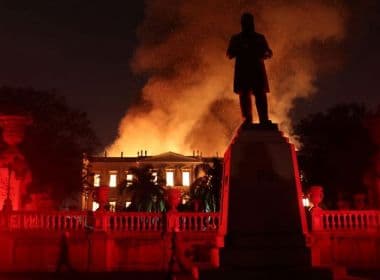 'Cultura brasileira e o Brasil estão de luto', diz MinC sobre incêndio no Museu Nacional