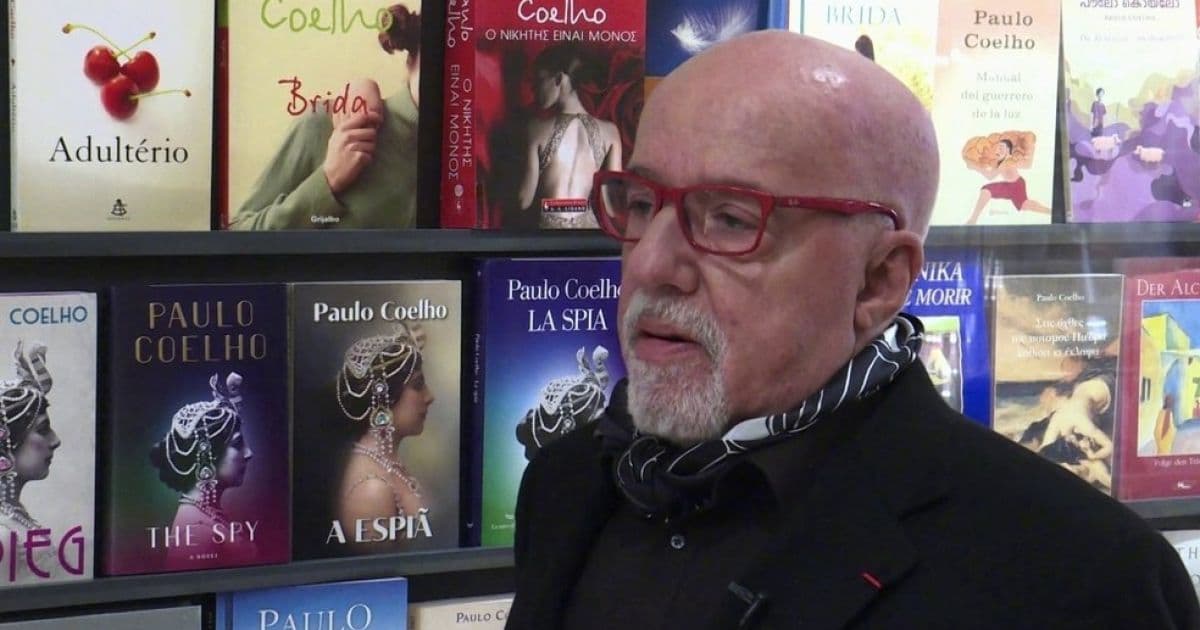 Paulo Coelho revela que tinha projeto de livro infantil com Kobe Bryant