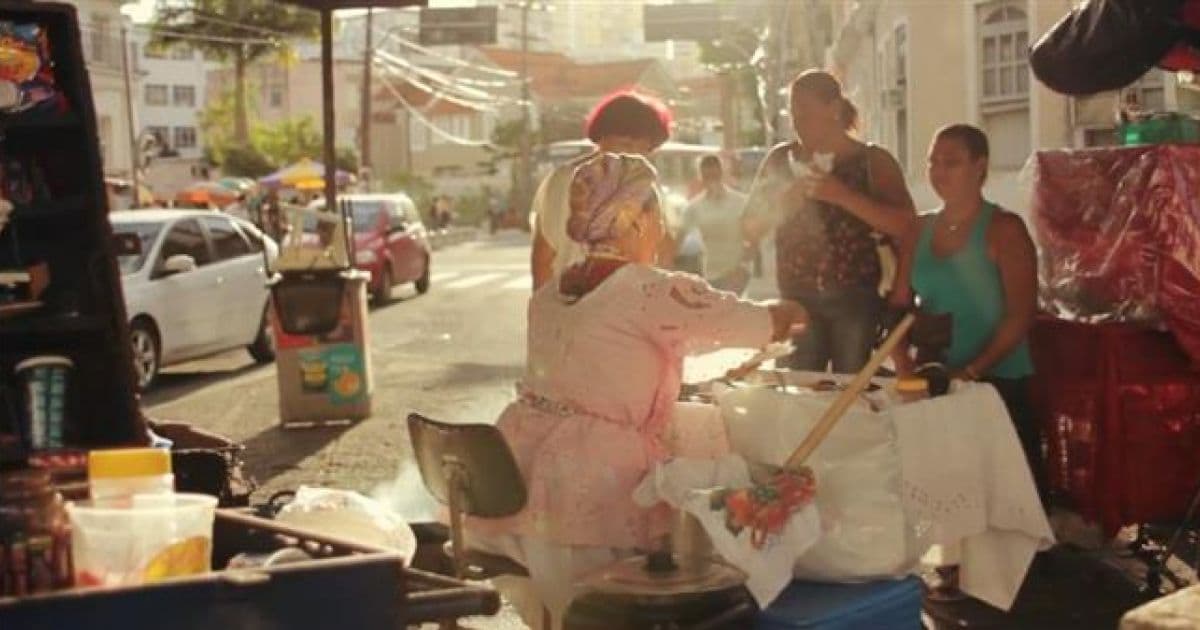 Documentário sobre acarajé tem exibições gratuitas em Salvador