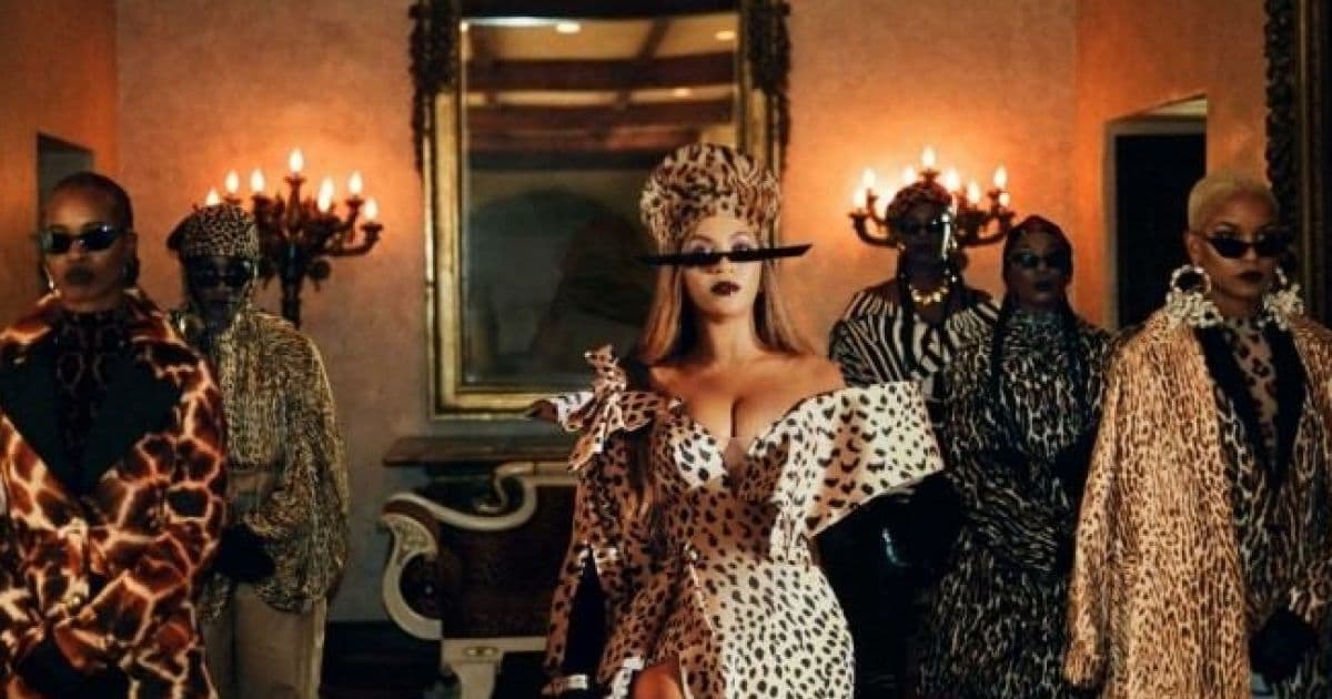 Professora é criticada por dizer que Beyoncé 'erra ao glamorizar negritude' com 'oncinha'