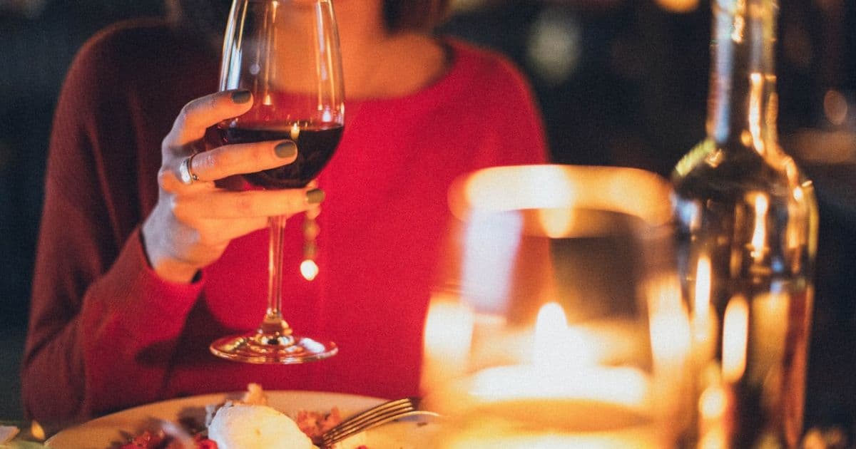Vinho: bebida ideal para encontros amorosos
