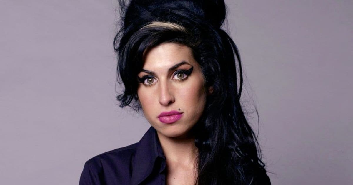 História de Amy Winehouse será contada em novo documentário narrado pela mãe da artista