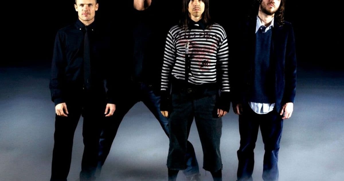 Red Hot Chili Peppers negocia venda de catálogo musical por R$ 761 milhões