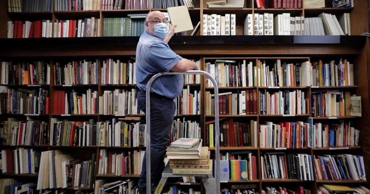 Vendas em livrarias virtuais apresentou aumento em 2020
