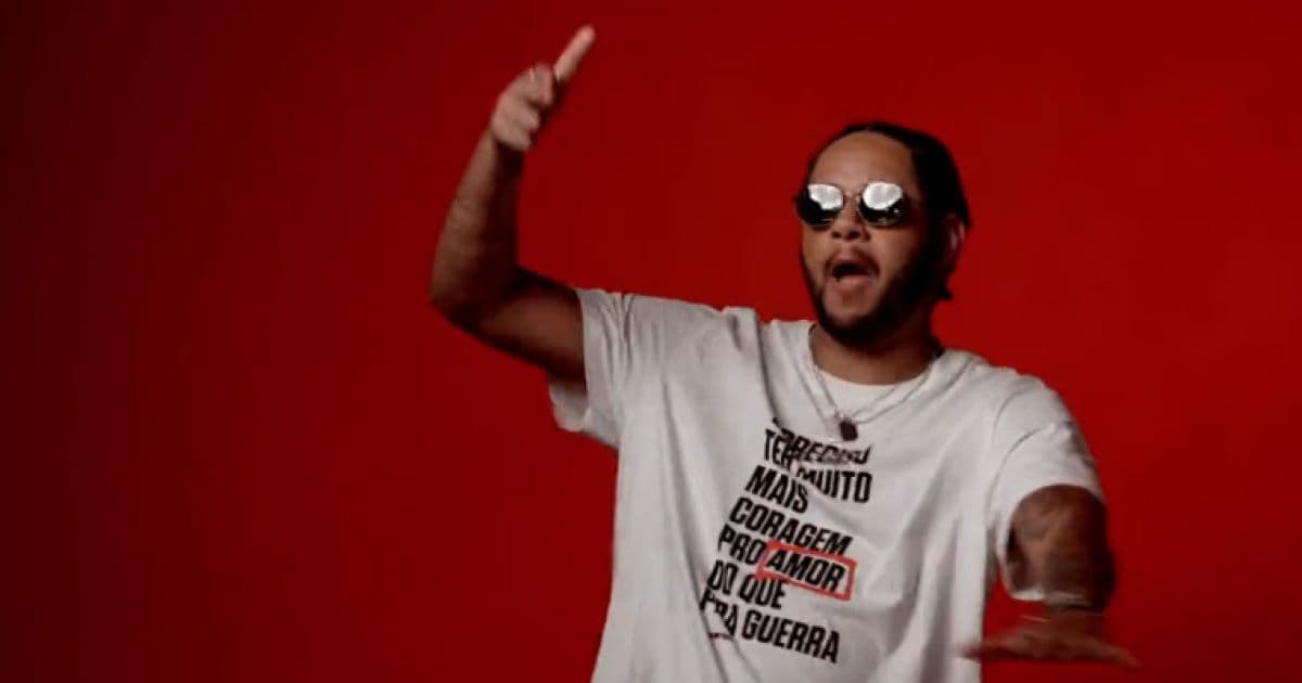 Com rap, Emicida faz feat de 'Bella Ciao' em teaser de 'La Casa de Papel'; veja vídeo