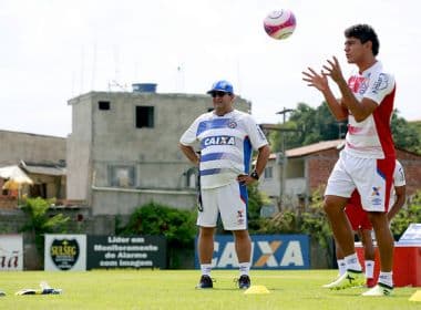 Bahia entra com pedido de efeito suspensivo para contar com Edson e Becão