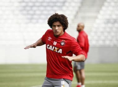 Meia Felipe Gedoz é oferecido ao Bahia; clube avalia contratação