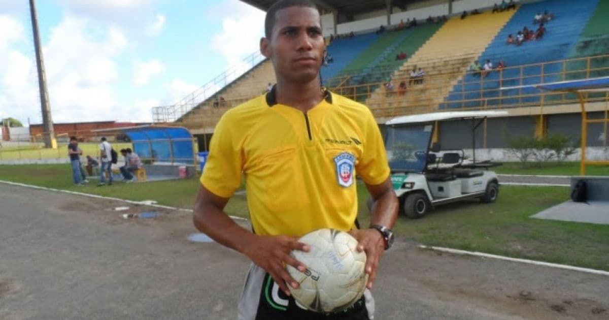 Bruno Pereira Vasconcelos apita partida entre Juazeirense e Bahia
