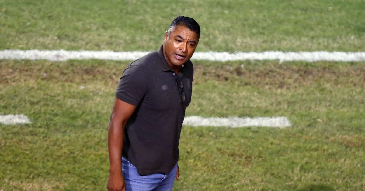 Após triunfo, Roger Machado vê 'jogo seguro' do Bahia em Riachão: 'Nos adaptamos bem'