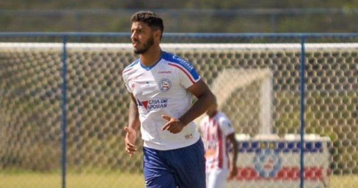 Bahia contrata o atacante Riquelme, ex-Atlético-GO, para o time de transição