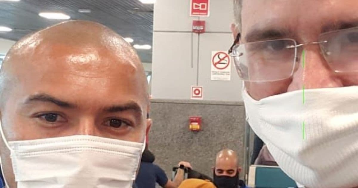 Goleiro Danilo Fernandes é visto 'por acaso' em aeroporto com delegação do Bahia