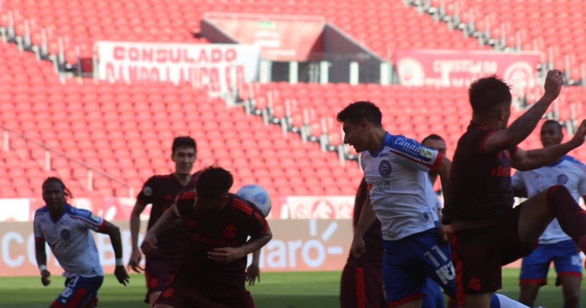 Devido a salários atrasados, jogadores do Bahia não dão entrevista após deixarem campo