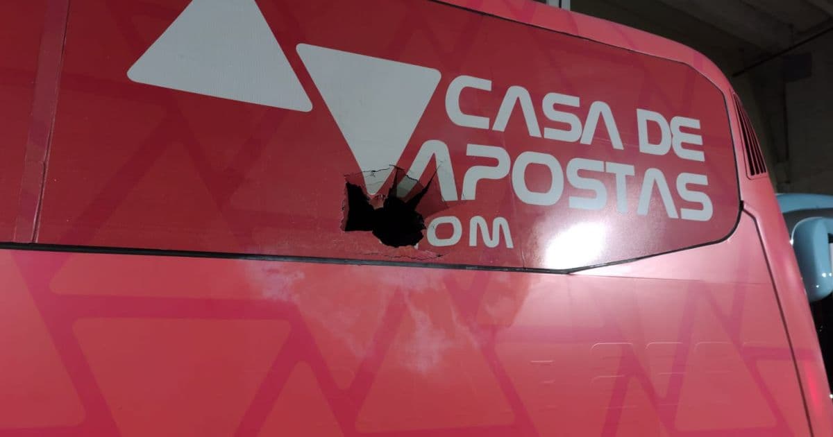 Com investigação em curso, Polícia Civil indicia 4 envolvidos em ataque a ônibus do Bahia