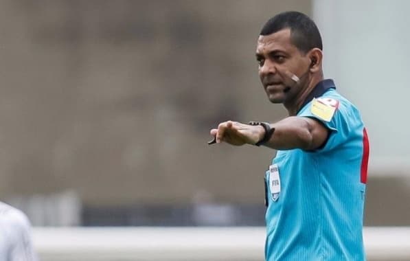 Wagner do Nascimento Magalhães apita Santos x Bahia pelo Campeonato Brasileiro