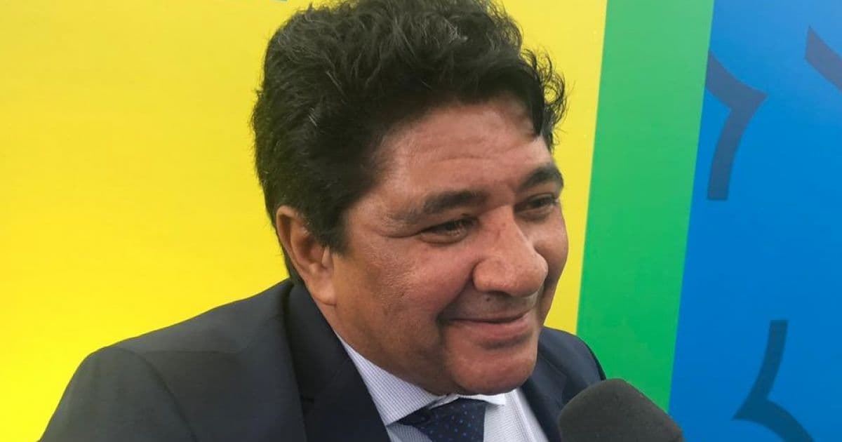 Presidente interino da CBF, Ednaldo Rodrigues elogia Tite e promete melhoria do VAR