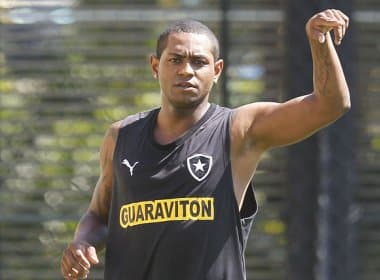 Jobson é reintegrado ao Botafogo após pedido do técnico Vágner Mancini
