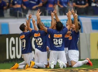 Cruzeiro vence Goiás no Mineirão e conquista o Brasileirão