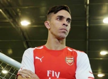 Ex-Vitória, Gabriel Paulista é apresentado oficialmente no Arsenal