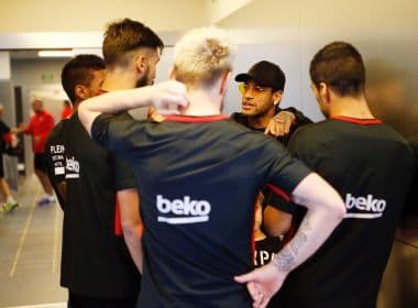 TV catalã revela que Neymar está infeliz com técnico e sente saudades de Barcelona