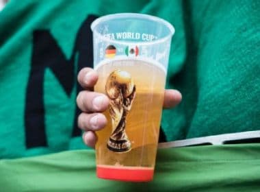 Copa do Mundo: Grande quantidade de turistas faz cervejas acabarem em Moscou
