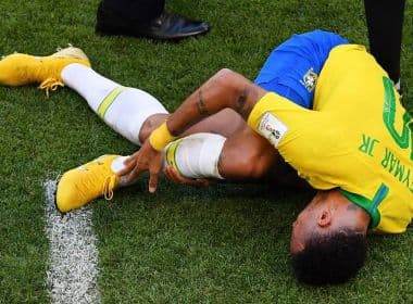 Jogo desafia internautas a não deixar Neymar cair