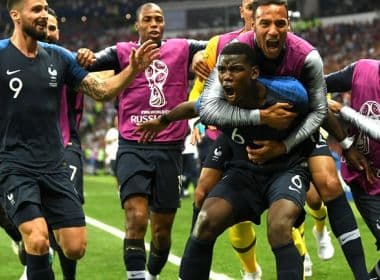 Com gol contra e uso do VAR, França vence a Croácia e é bicampeã da Copa do Mundo