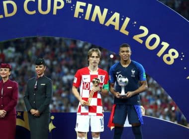 Modric é eleito o melhor jogador da Copa e Mbappé a revelação; confira os premiados
