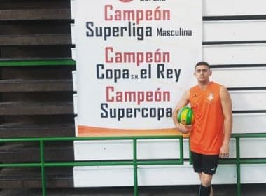Jogador brasileiro de vôlei é encontrado morto em sua residência na Espanha